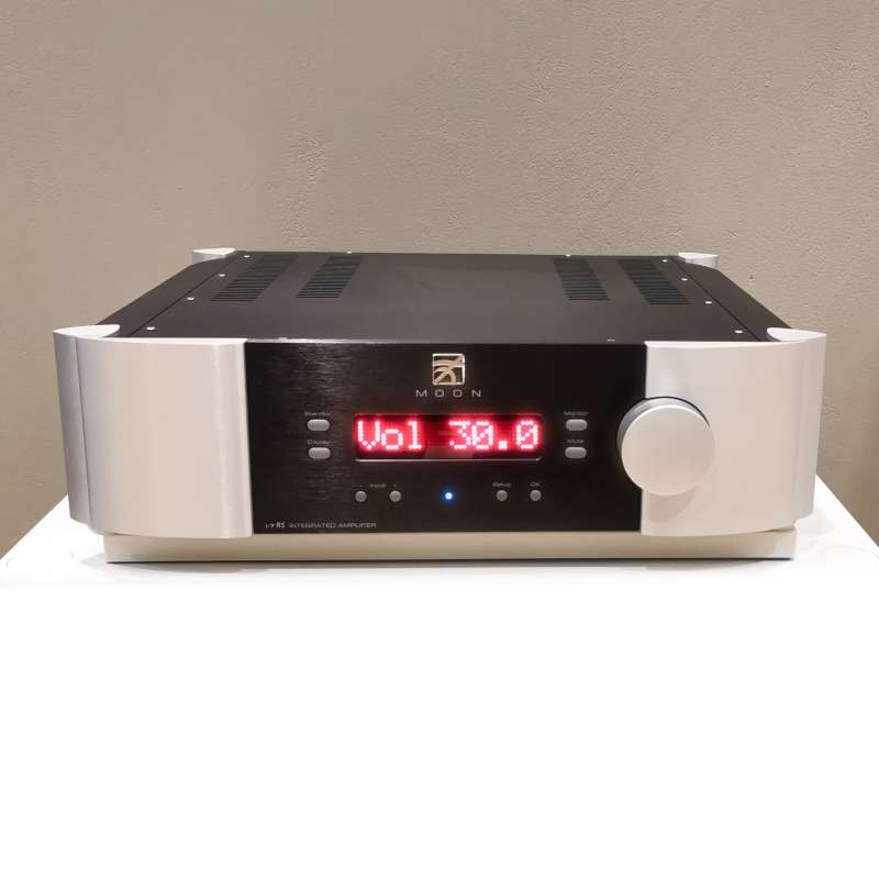 MOON by Simaudio Evolution i7-RS Reference Integrated Amplifier  
