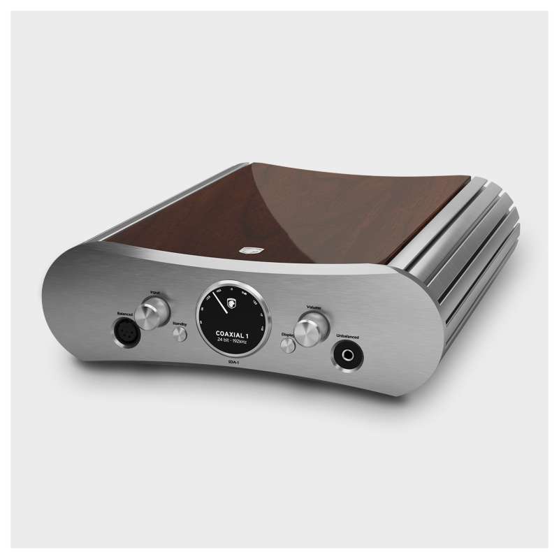Gato Audio SDA-1 DAC & Headphone Amp  Walnut